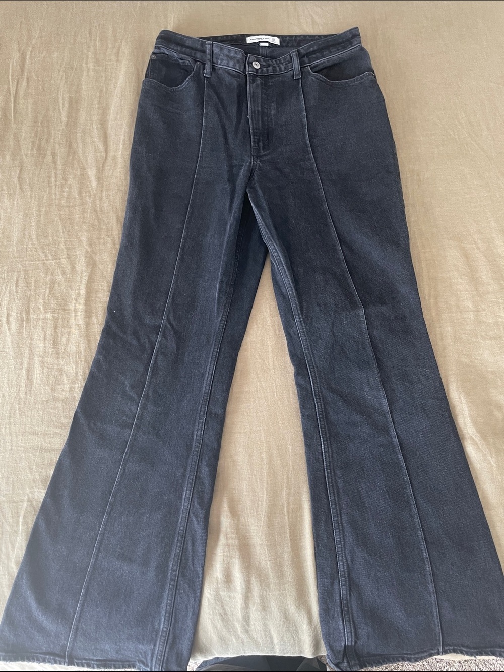 Abercrombie & Fitch High Rise Curve Love Flare Black Jeans Size 10